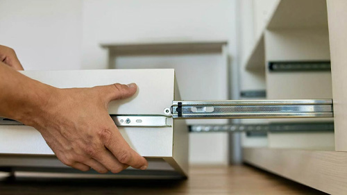 آموزش کامل نحوه نصب انواع ریل کشو کابینت