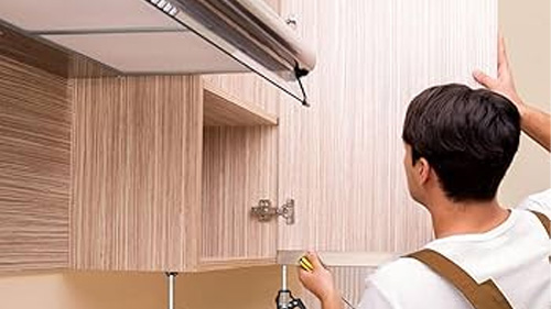 بررسی جک‌های داخل کابینت تاشو برای درب‌های زاویه‌دار