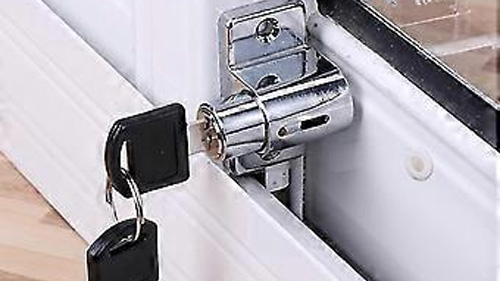 ریل های کشویی با قابلیت قفل کودک