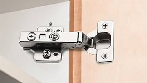 مقایسه عملکرد لولاهای سنسوردار در کابینت‌های هوشمند با لولاهای معمولی