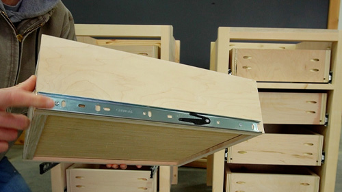 مراحل نصب ریل کشو