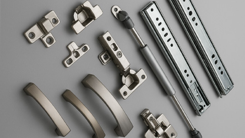 چرا هزینه یراق آلات کابینت در تصمیم گیری کابینت سازان اهمیت دارد؟