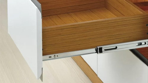 ریل ساچمه‌ای (Ball Bearing Slide)