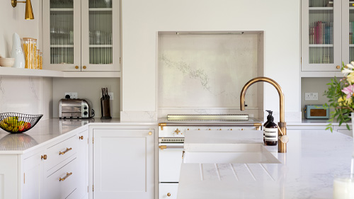 ریل‌های کابینت در دکوراسیون مینیمال؛ چگونه ریل مناسب انتخاب کنیم؟